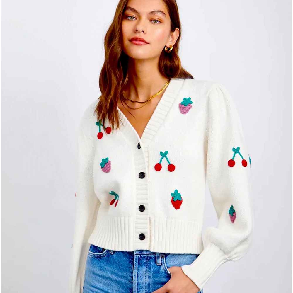 REVOLVE- NWT🏷 Adorable oversized knit Cardi ♥️